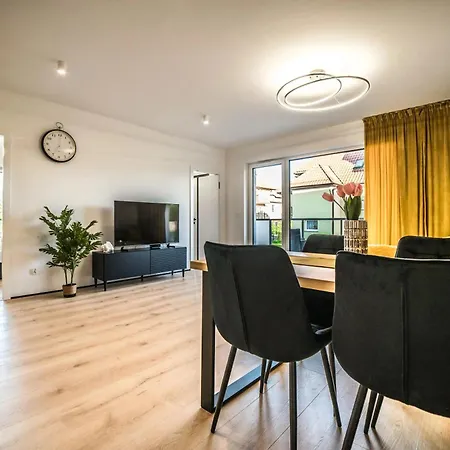 La Maddalena Alldayholiday * Mielno (Koszalin)