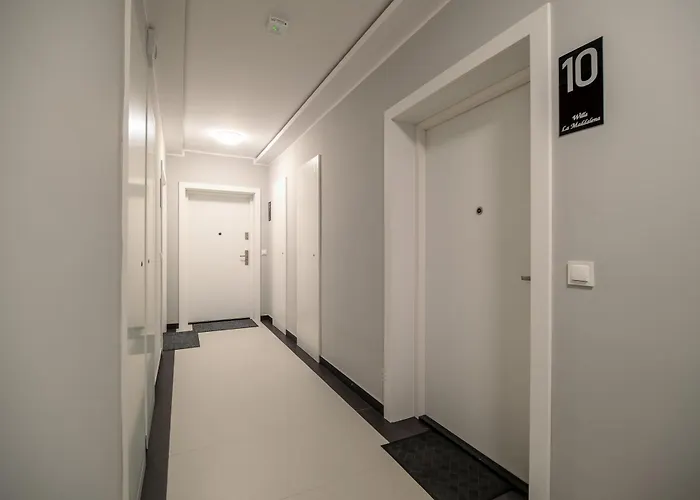 La Maddalena Alldayholiday * מיילנו