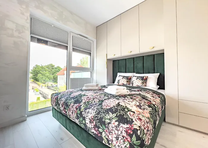 La Maddalena Alldayholiday מיילנו